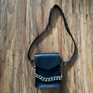Black chunky chain leather mini bag